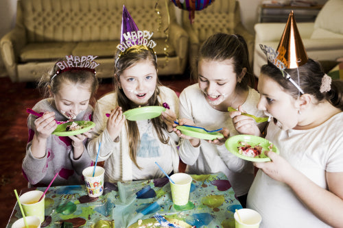How to Organize a Party Thats Fun for All Ages
