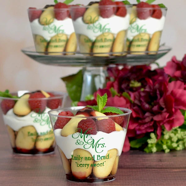 Clear plastic wedding dessert cups personaized with mr and mrs design and 2 lines of text in green print